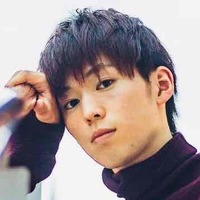 プロフィール